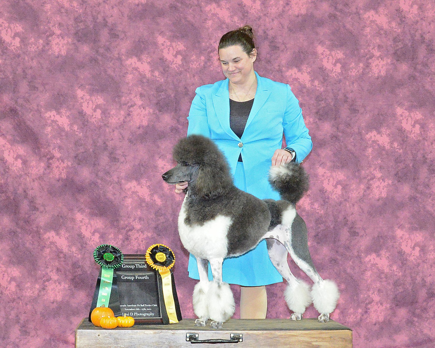 Zena, Group placement win